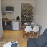 Apartment Aux Portes De *