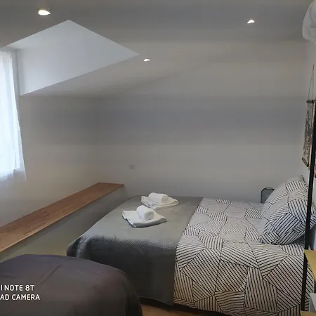 Aux Portes De Apartment *